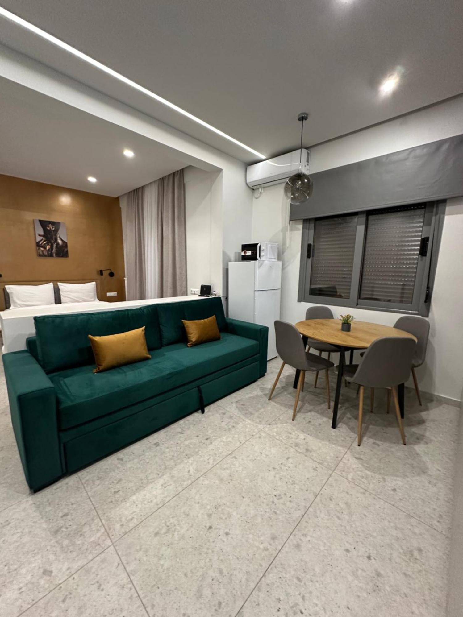 Smart Lux Apartment B 아테네 외부 사진